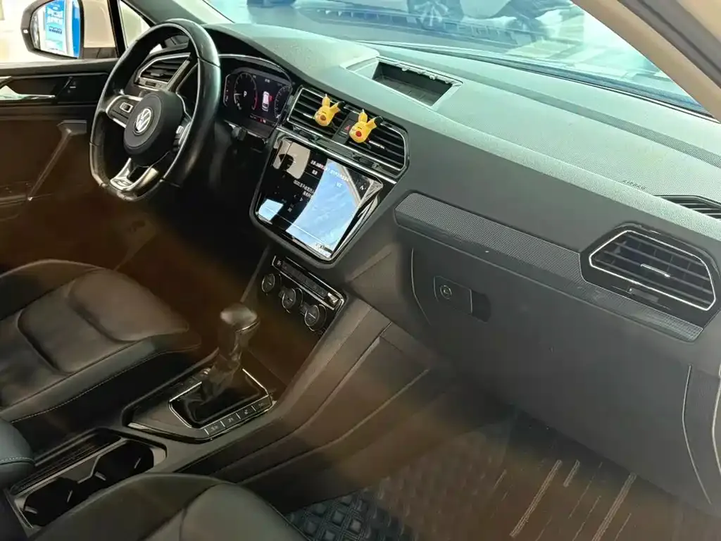 Volkswagen Tiguan L 2021 из CN, фото 5