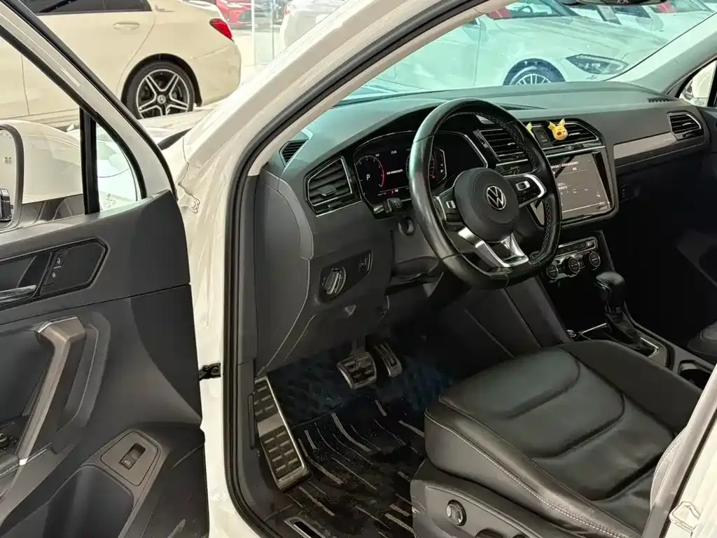 Volkswagen Tiguan L 2021 из CN, фото 9