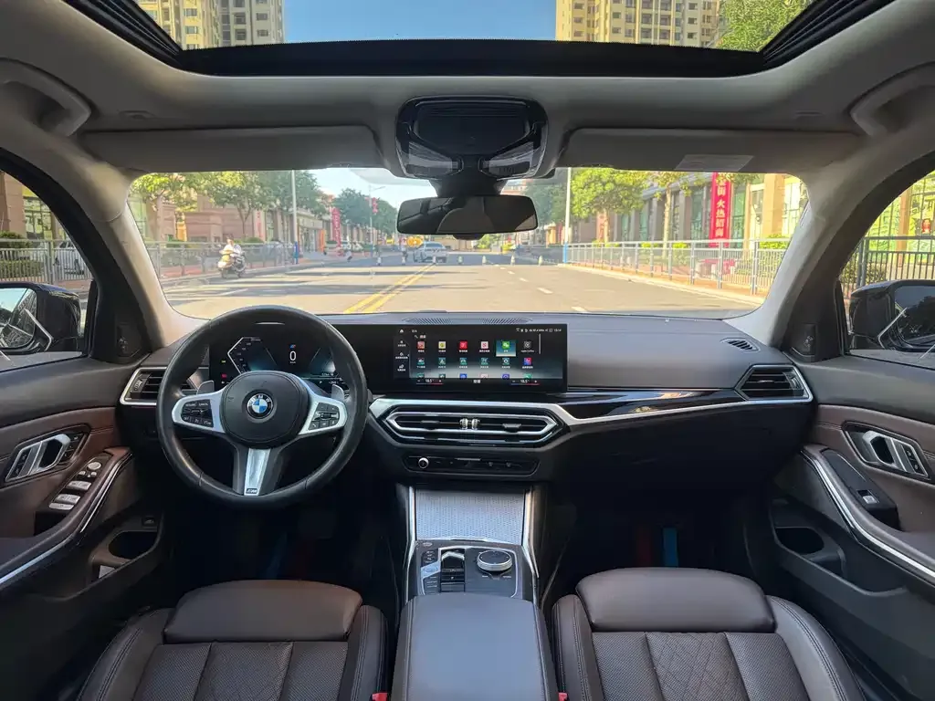 BMW 3 Series 2023 из CN, фото 5