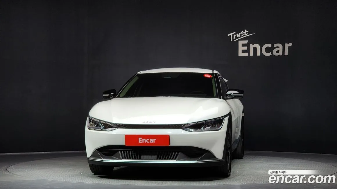 Kia EV6 2023 из KR, фото 3