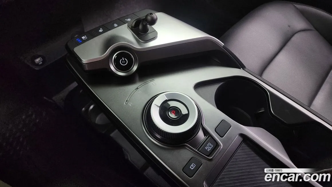 Kia EV6 2023 из KR, фото 9