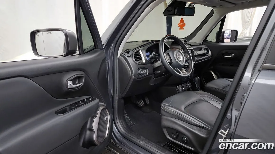 Jeep Renegade 2021 из KR, фото 10