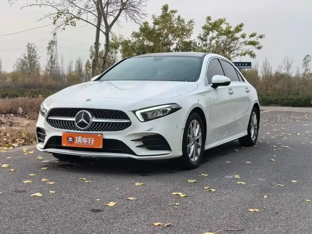 Mercedes-Benz A-Class — фото 1