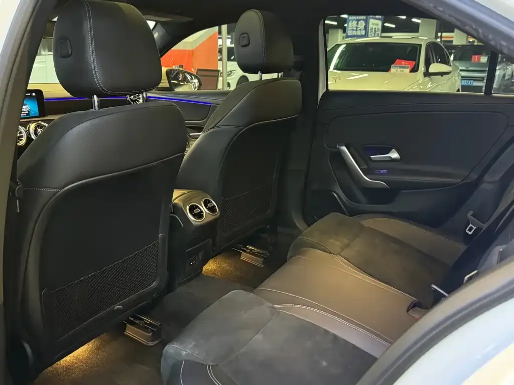Mercedes-Benz A-Class 2021 из CN, фото 7