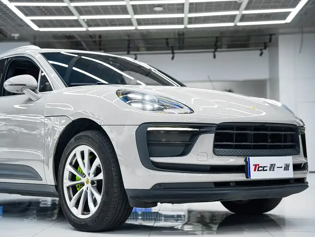 Porsche Macan — фото 3