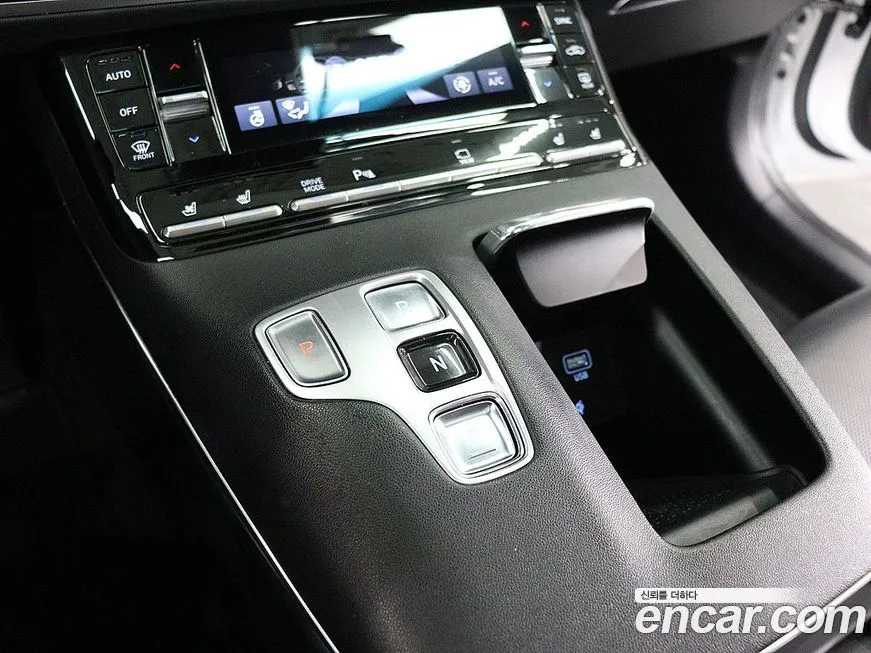 Hyundai Grandeur 2023 из KR, фото 8