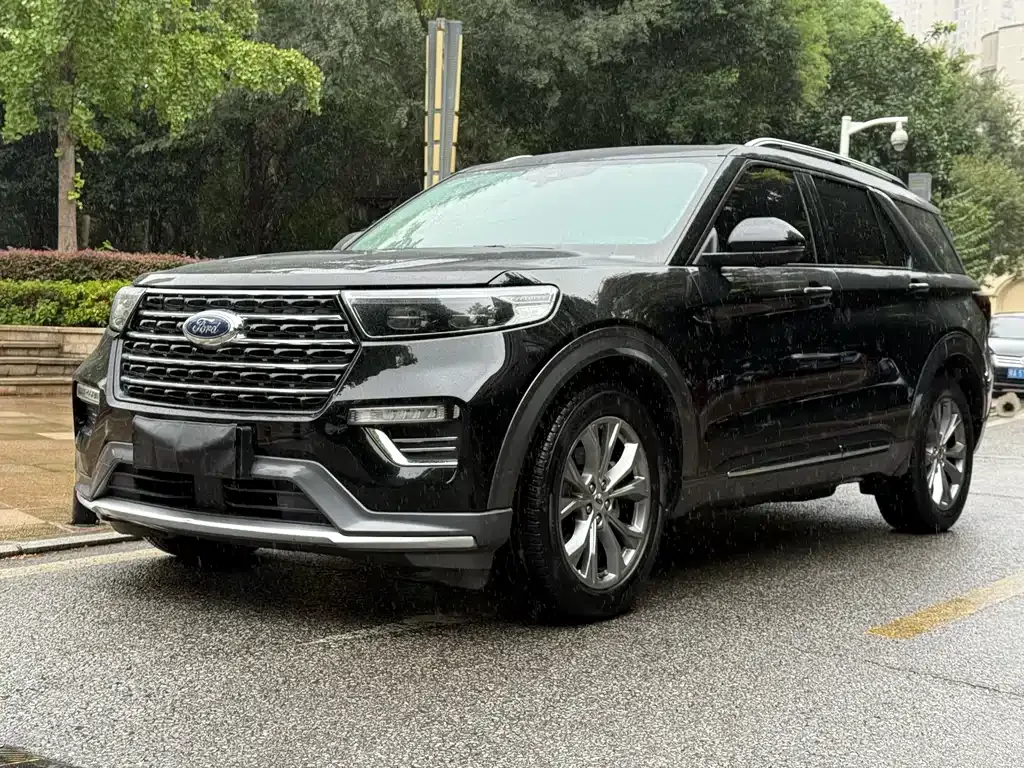 Ford Explorer 2022 из CN, фото 3