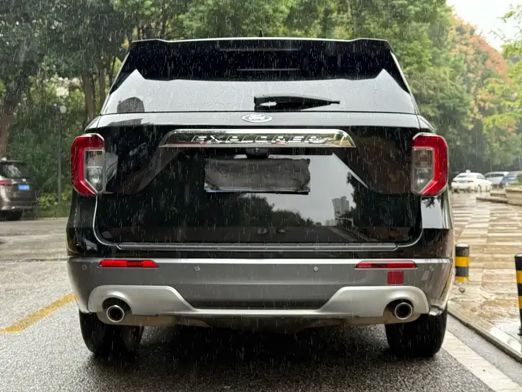 Ford Explorer 2022 из CN, фото 5