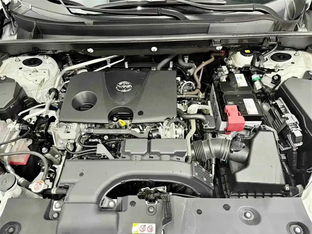 Toyota RAV4 2022 из CN, фото 4