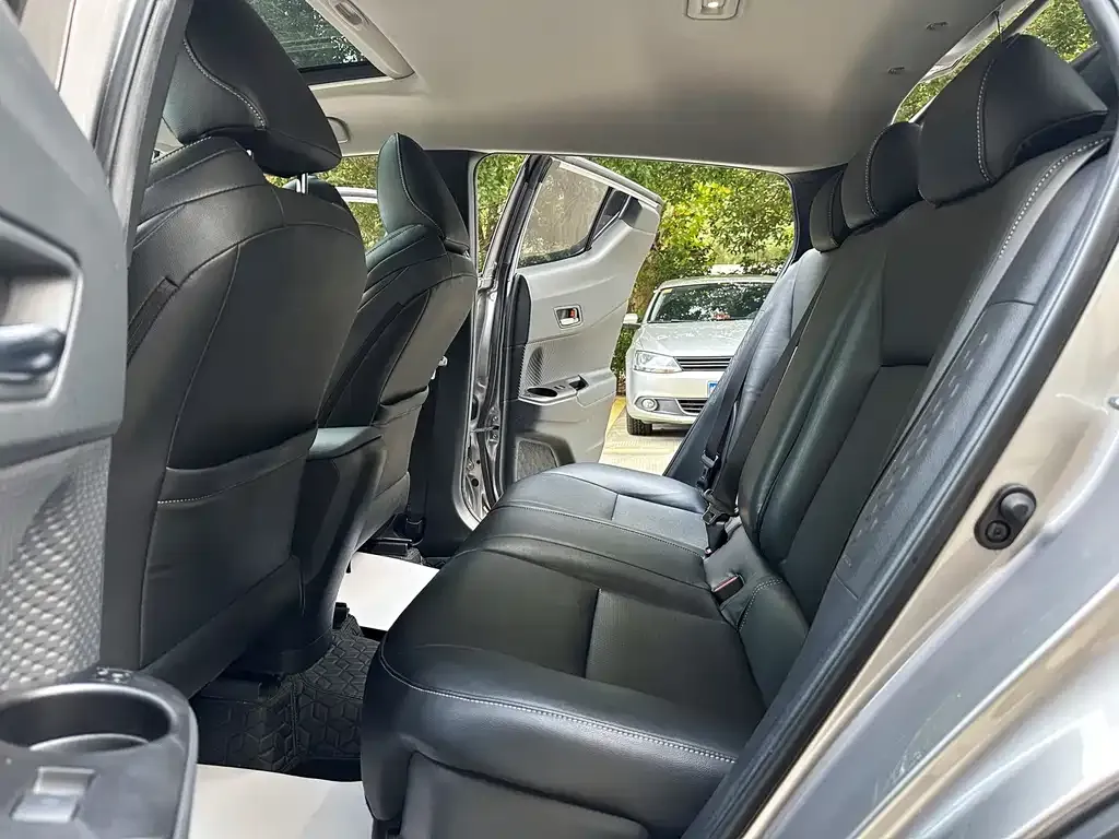 Toyota IZOA 2022 из CN, фото 5