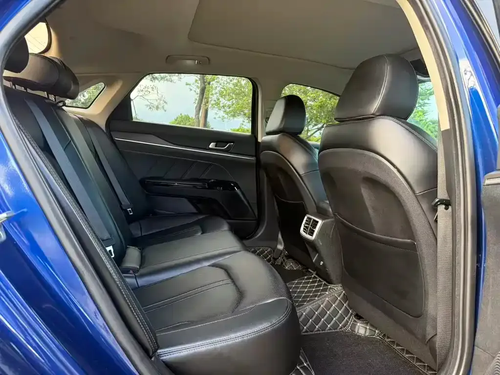 Kia K5 2021 из CN, фото 9