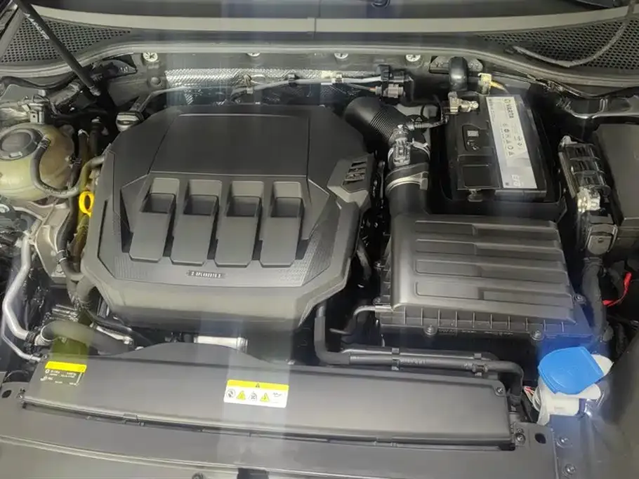 Volkswagen Magotan 2022 из CN, фото 10