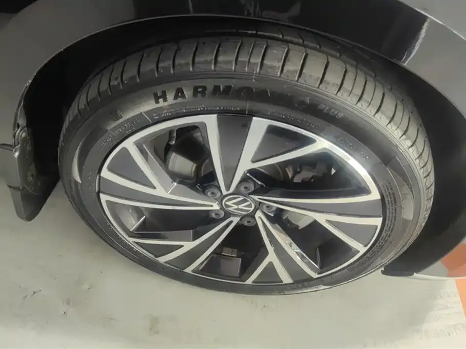 Volkswagen Magotan 2022 из CN, фото 6