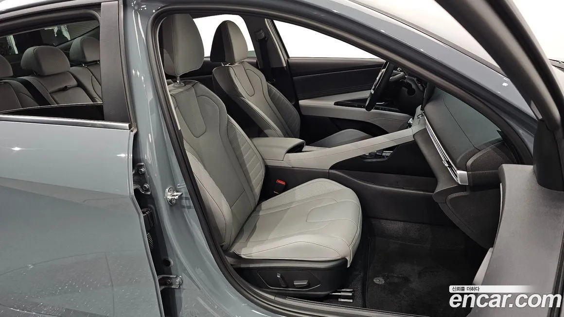 Hyundai AVANTE — фото 10