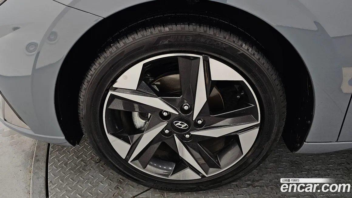 Hyundai AVANTE — фото 5