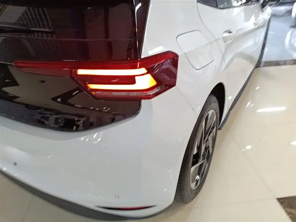 Volkswagen ID.3 2024 из CN, фото 8