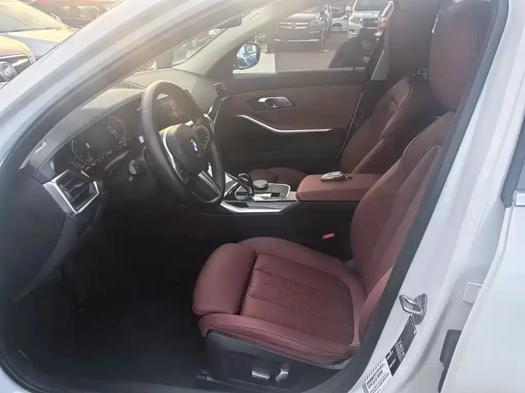 BMW 3 Series — фото 10