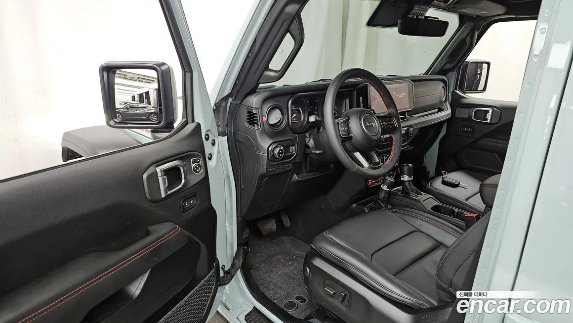 Jeep Wrangler 2024 из KR, фото 10