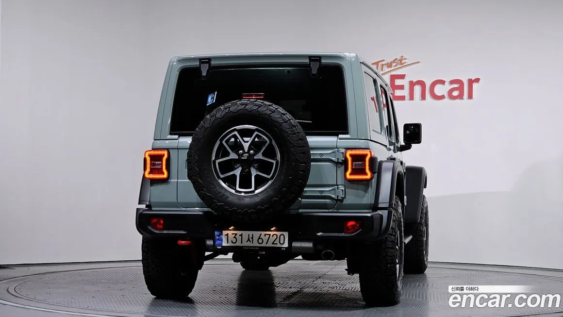 Jeep Wrangler 2024 из KR, фото 4