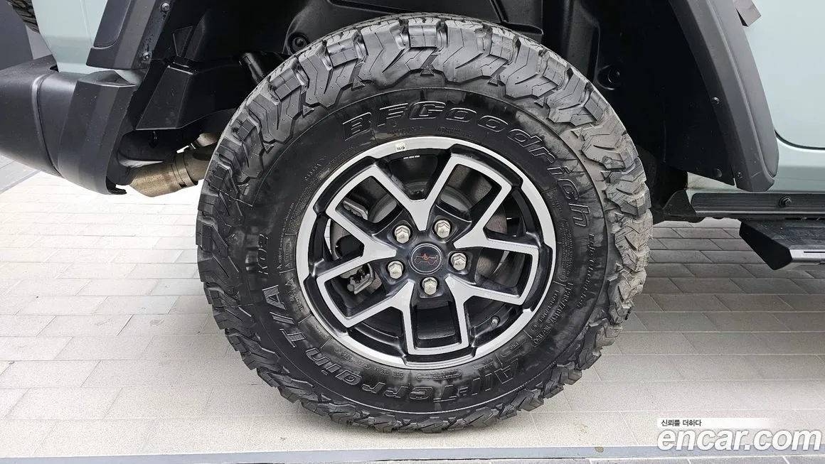 Jeep Wrangler 2024 из KR, фото 5