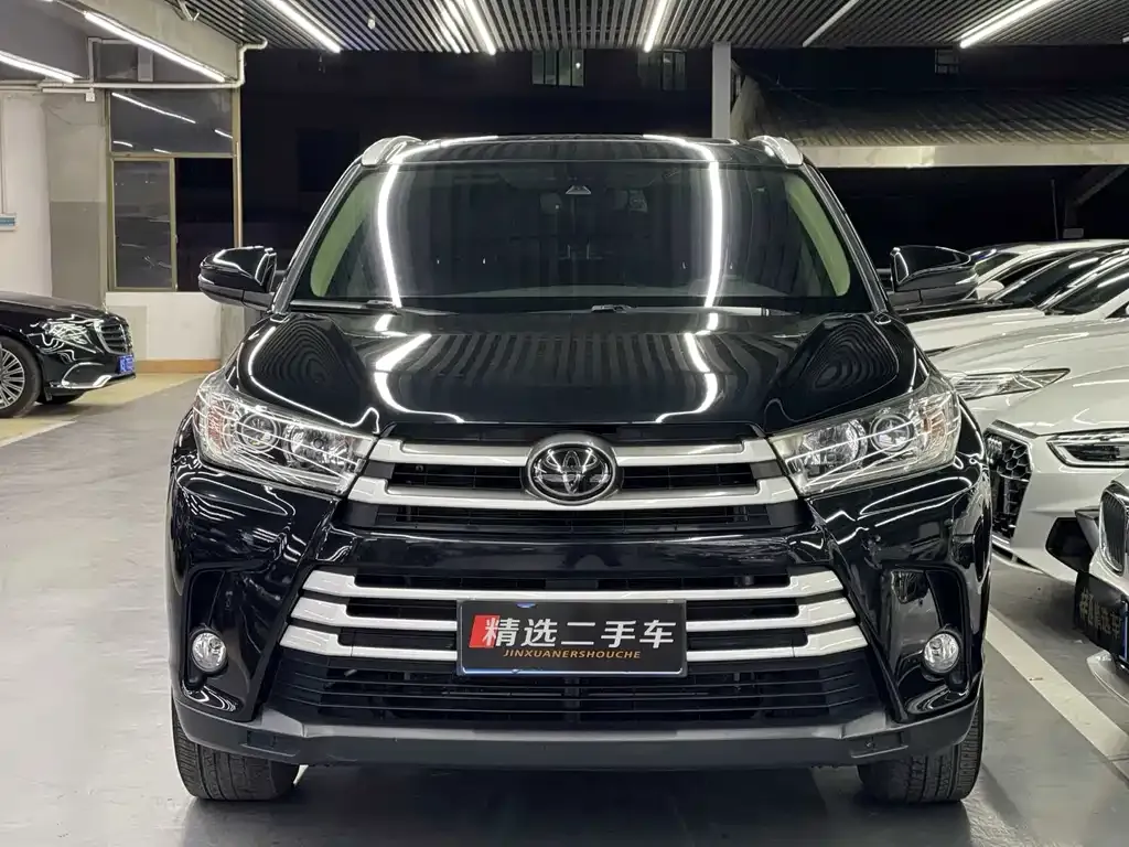 Toyota Highlander 2021 из CN, фото 2