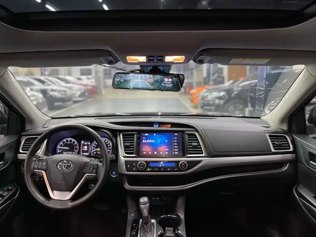Toyota Highlander 2021 из CN, фото 5