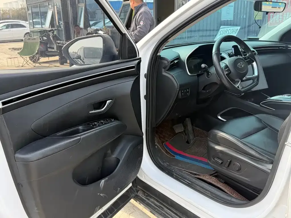 Hyundai Tucson 2022 из CN, фото 6