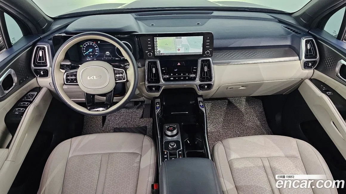 Kia Sorento — фото 7