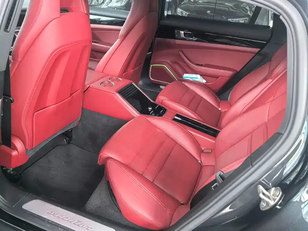 Porsche Panamera 2023 из CN, фото 10