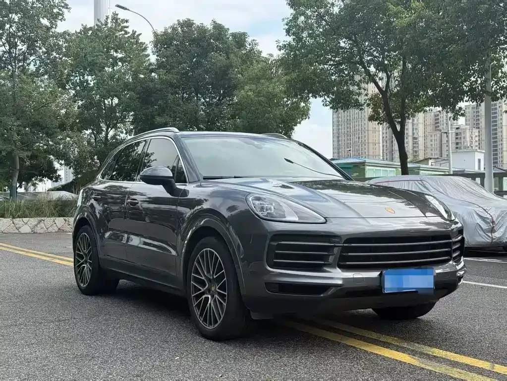 Porsche Cayenne 2023 из CN, фото 1