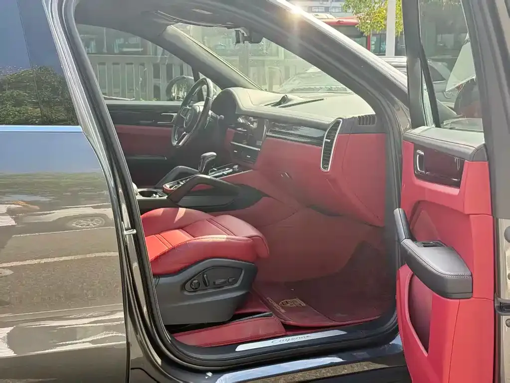 Porsche Cayenne 2023 из CN, фото 9