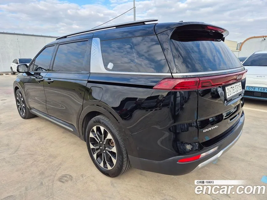 Kia Carnival — фото 2
