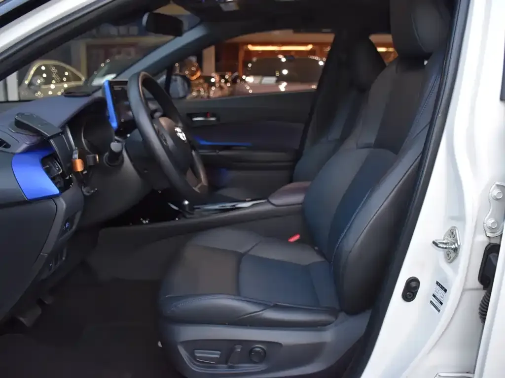 Toyota C-HR 2021 из CN, фото 10