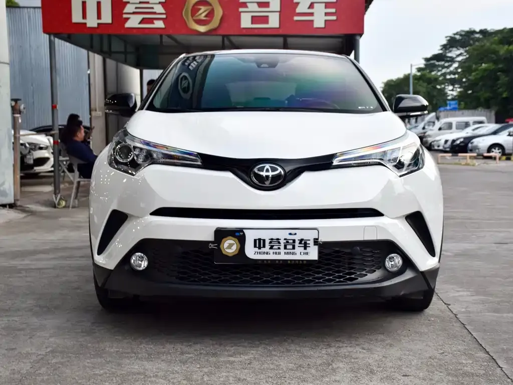 Toyota C-HR 2021 из CN, фото 2