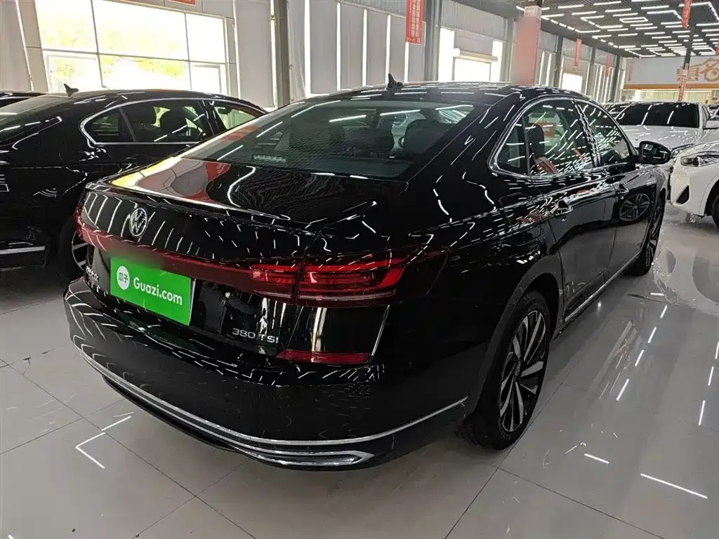 Volkswagen Passat 2024 из CN, фото 7