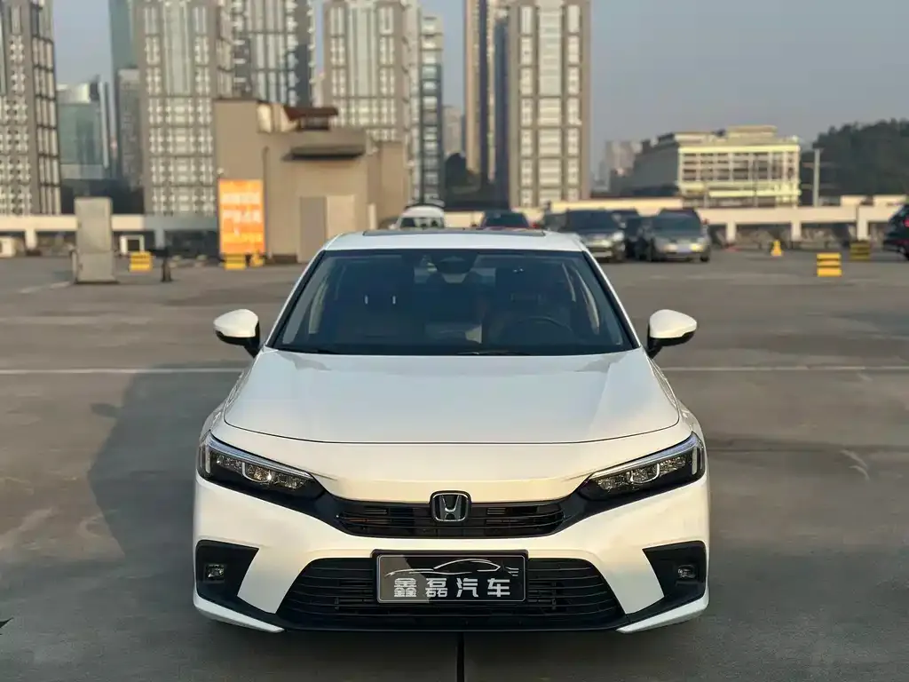 Honda Civic 2025 из CN, фото 2