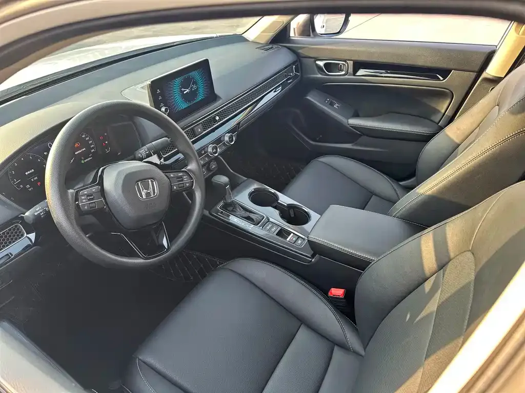 Honda Civic 2025 из CN, фото 4