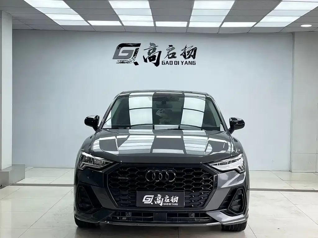 Audi Q3 Sportback 2022 из CN, фото 2