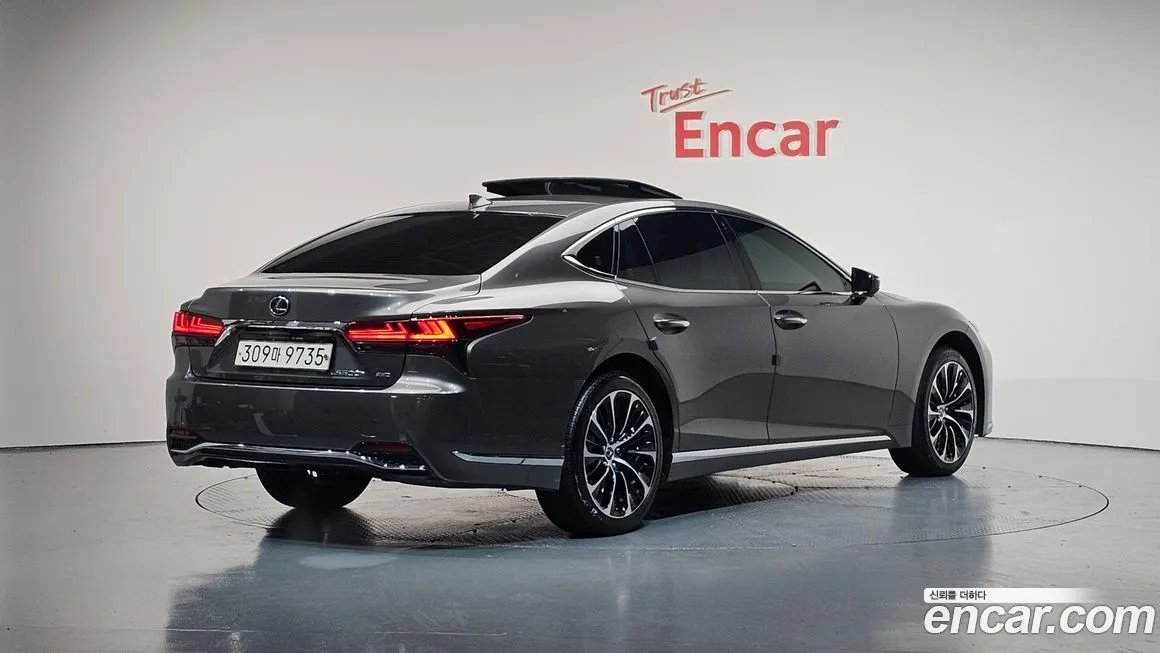 Lexus LS 2023 из KR, фото 2