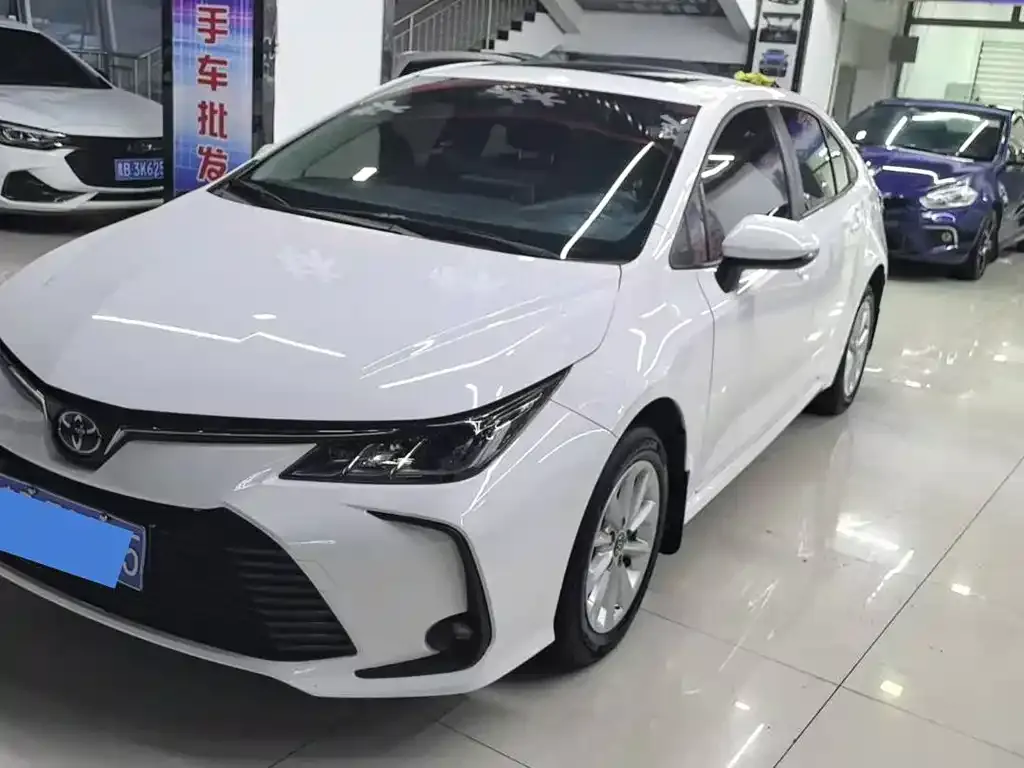 Toyota Corolla 2021 из CN, фото 1