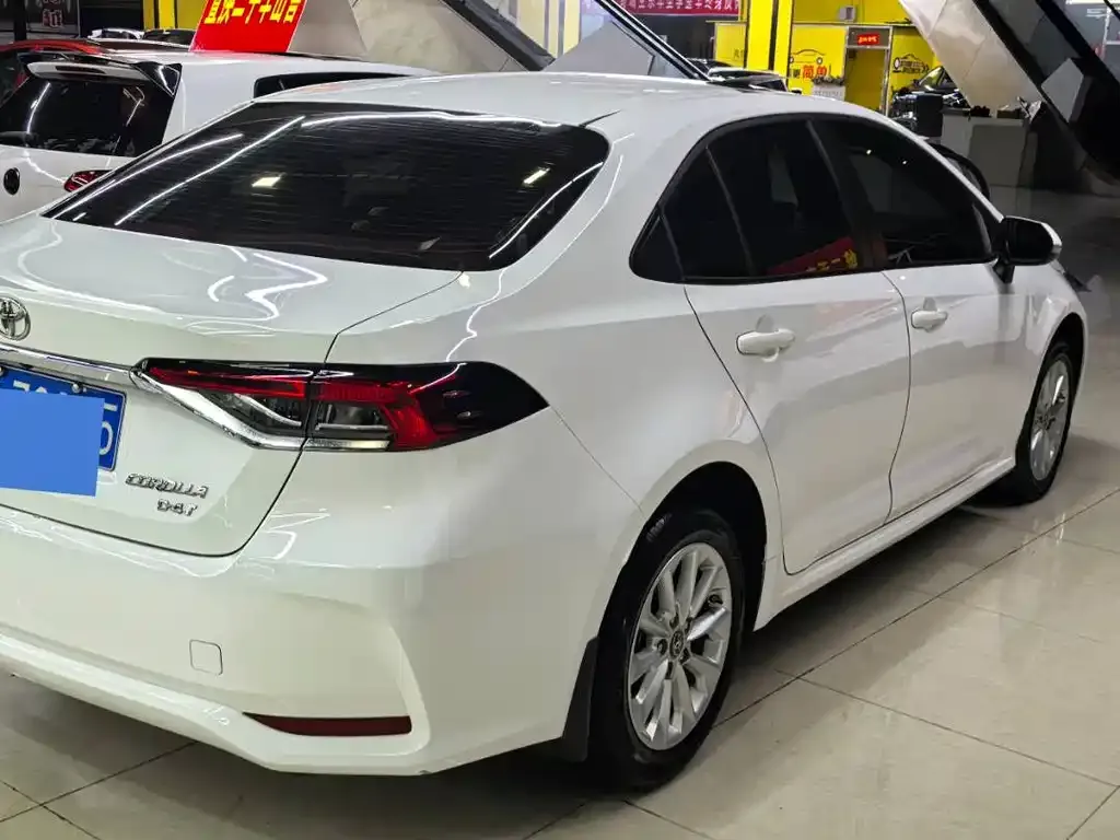 Toyota Corolla 2021 из CN, фото 5