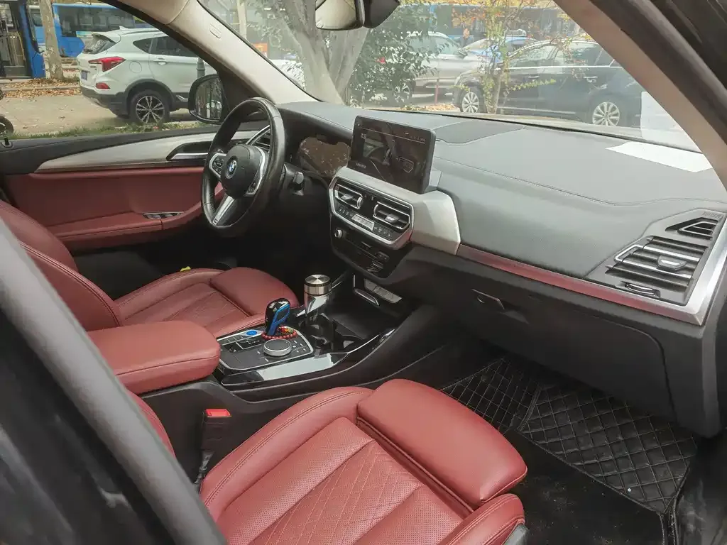 BMW iX3 2023 из CN, фото 4
