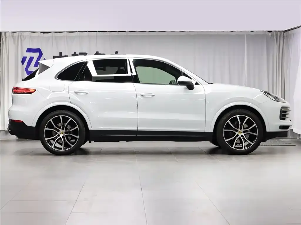 Porsche Cayenne 2022 из CN, фото 3
