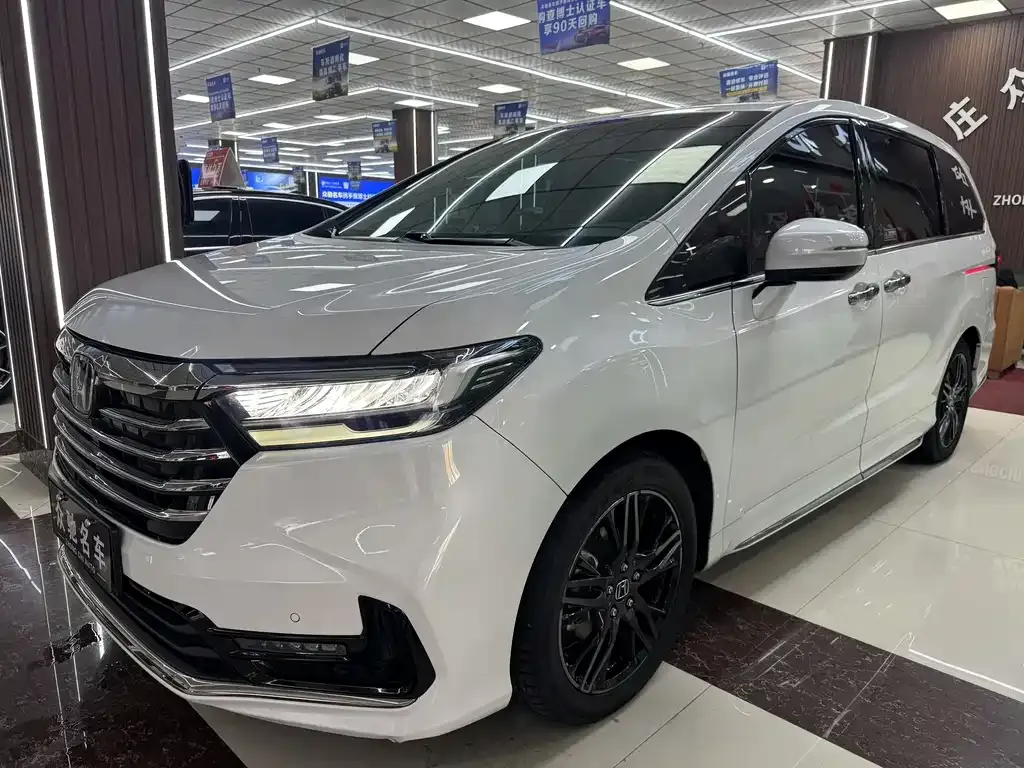 Honda Odyssey 2022 из CN, фото 3