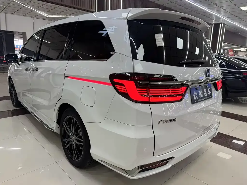 Honda Odyssey 2022 из CN, фото 9