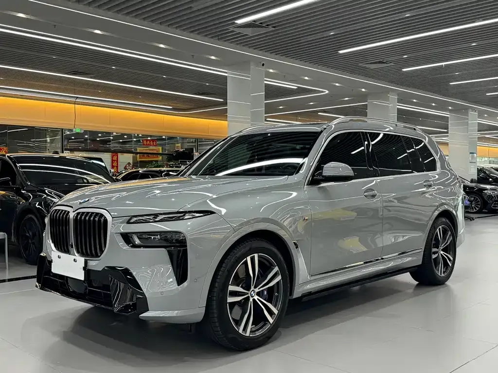 BMW X7 2023 из CN, фото 1