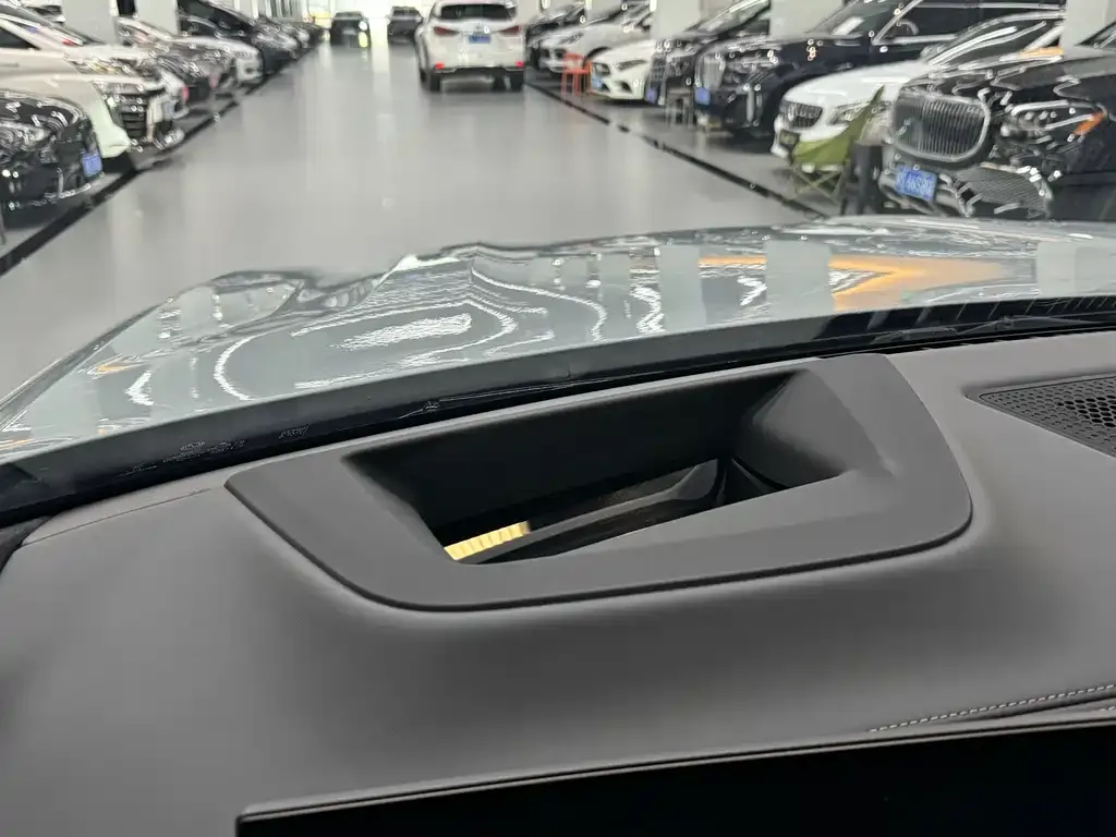 BMW X7 2023 из CN, фото 10