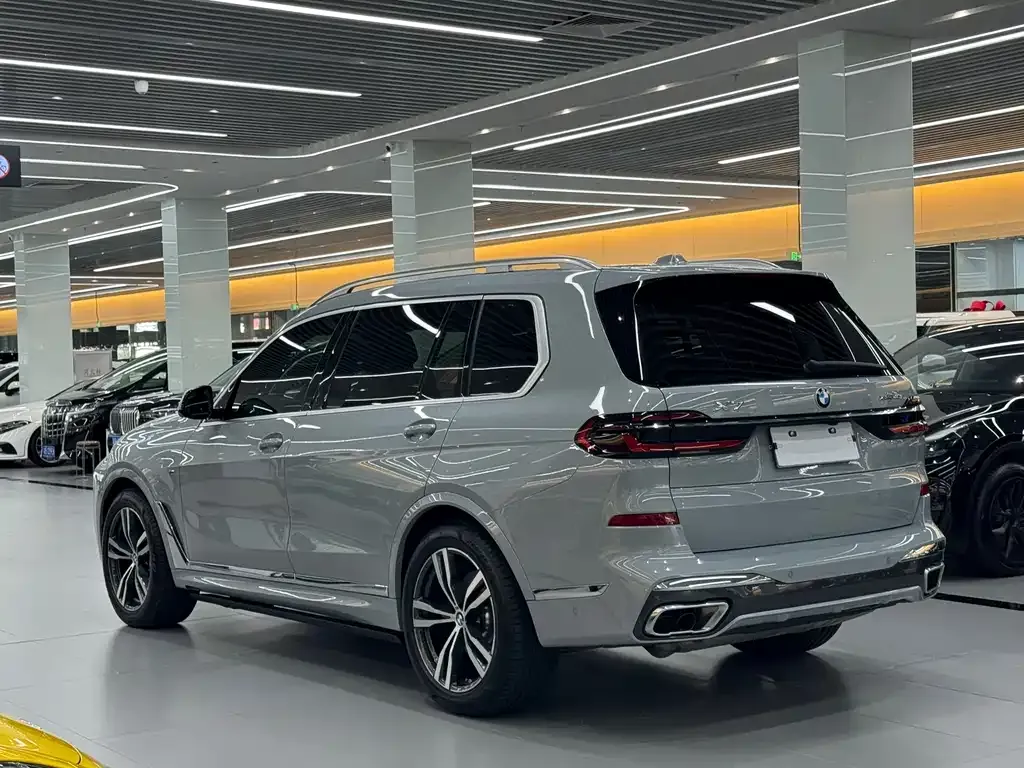 BMW X7 2023 из CN, фото 4