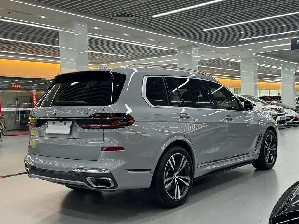 BMW X7 2023 из CN, фото 6