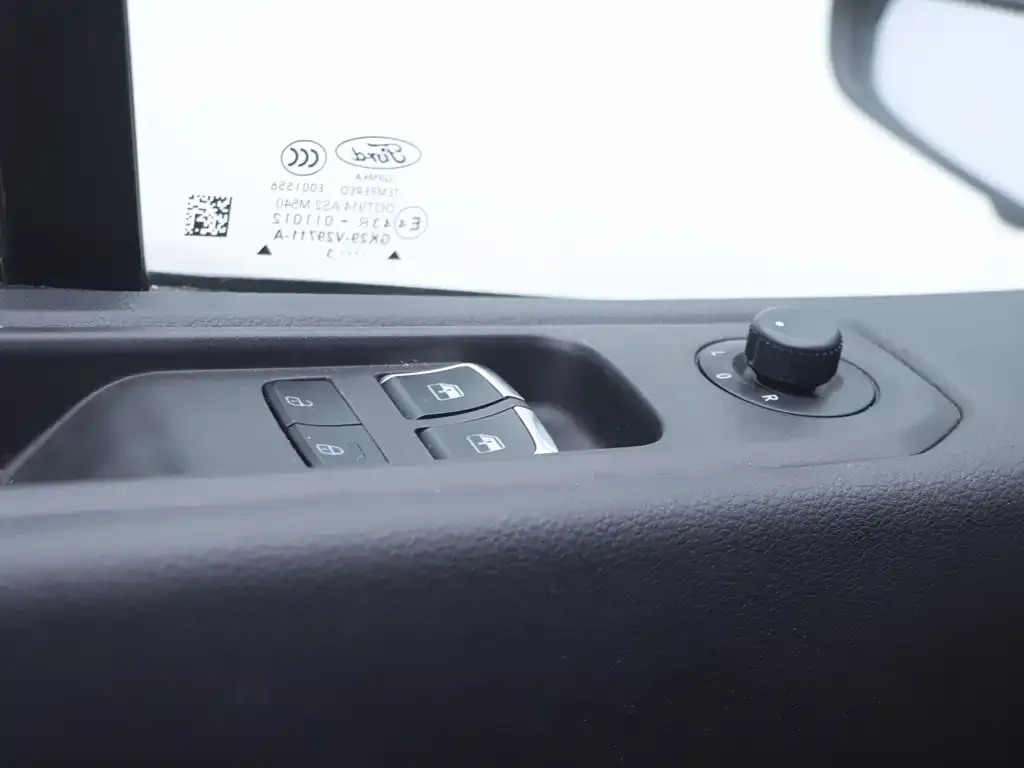 Ford Tourneo 2023 из CN, фото 5